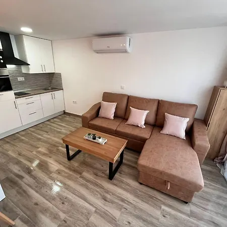 Renovado A 3 Min De La Playa,piscina,wifi,aire,parking,vistas Comunitario Apartamento