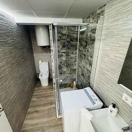 Renovado A 3 Min De La Playa,piscina,wifi,aire,parking,vistas Comunitario Calpe