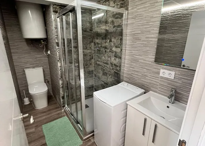 Apartamento Renovado A 3 Min De La Playa,piscina,wifi,aire,parking,vistas Comunitario Lejlighed